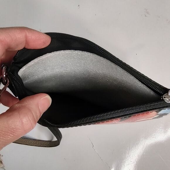 Lodis NWOT Wristlet Coin Pouch in Multicolor Floral Print - Picture 4 of 7